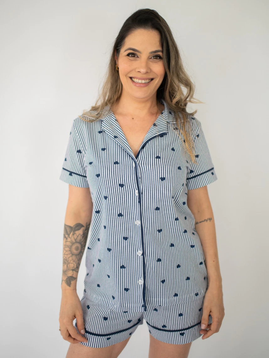 Pijama Feminino Americano Manga Curta Botões Frente Algodão Verão - Listrado Marinho Coração